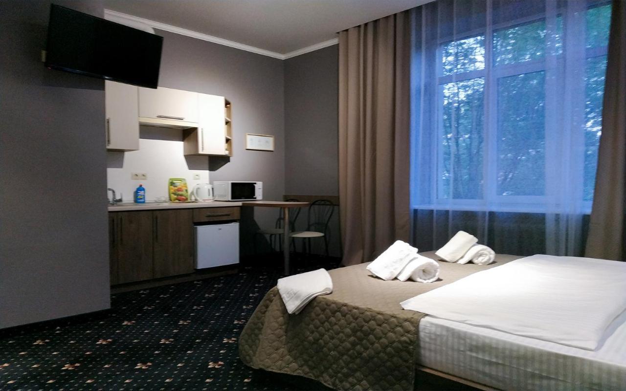Luxury.Ap Aparthotel Ivano-Frankivsk Exteriör bild
