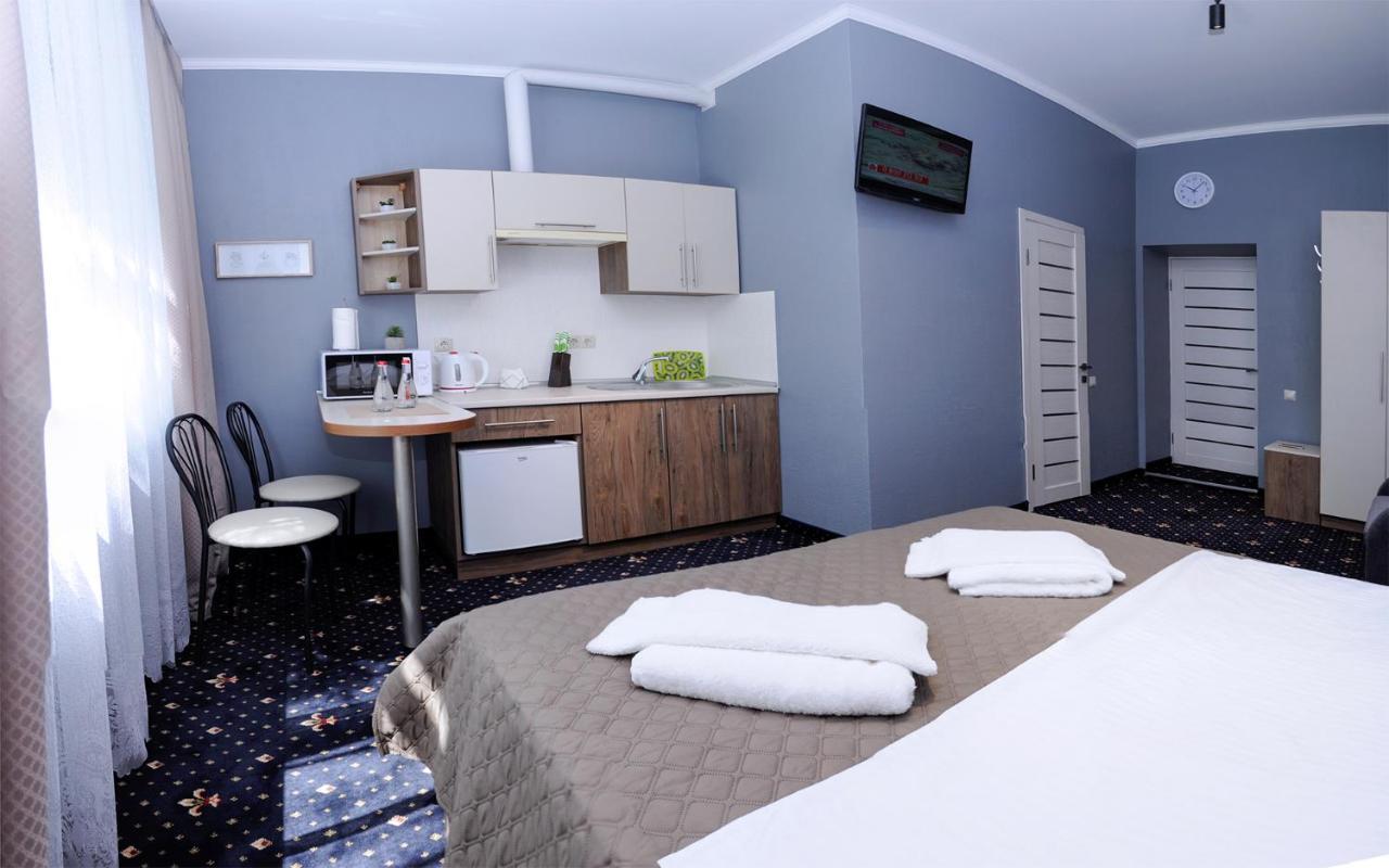 Luxury.Ap Aparthotel Ivano-Frankivsk Exteriör bild