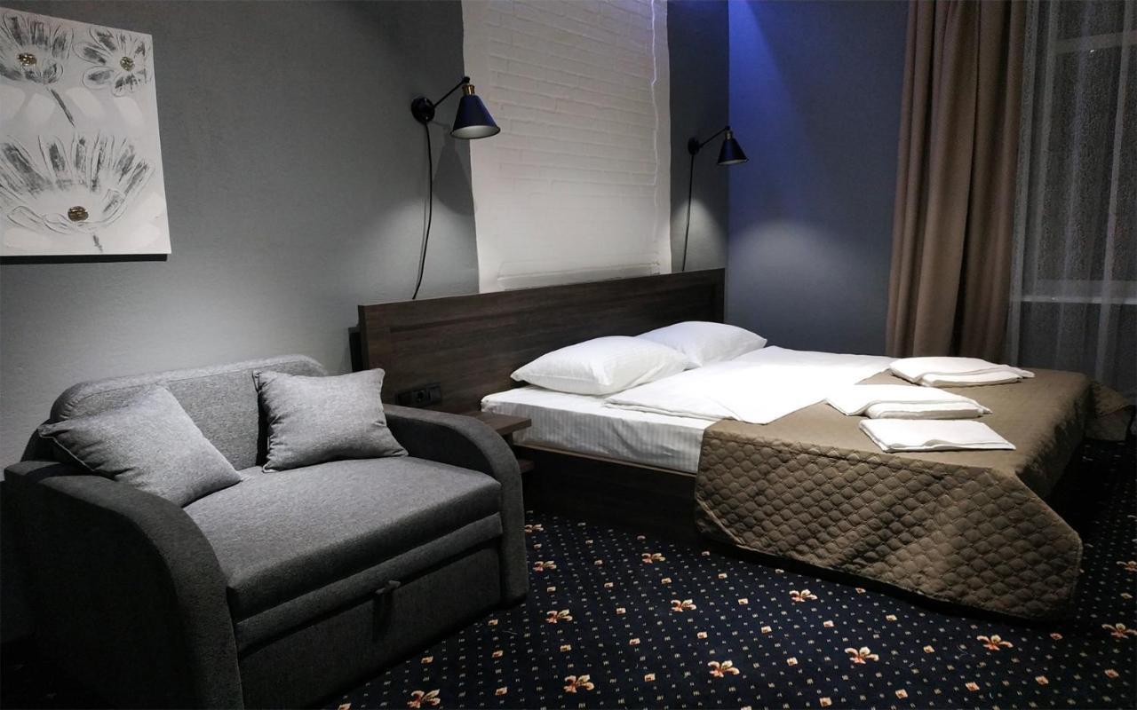 Luxury.Ap Aparthotel Ivano-Frankivsk Exteriör bild