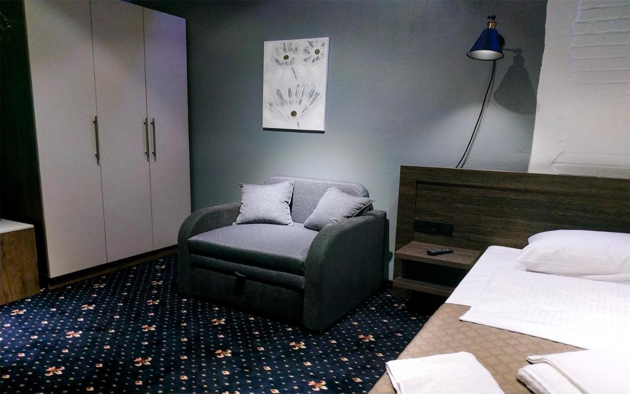 Luxury.Ap Aparthotel Ivano-Frankivsk Exteriör bild