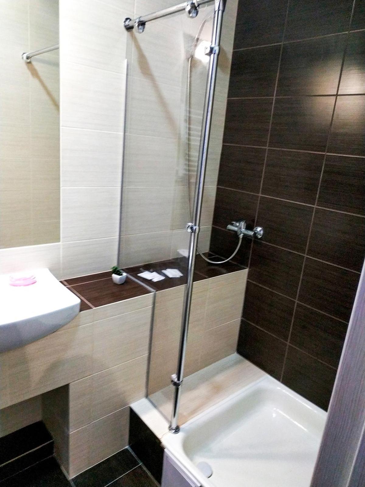 Luxury.Ap Aparthotel Ivano-Frankivsk Rum bild